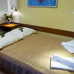 Santorini Ξενοδοχείο 3*