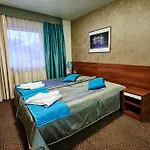 Santorini Hotel 3*