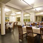 Santorini Hotel 3*