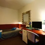 Santorini Hotel 3*