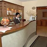 Santorini 3*