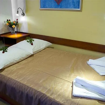 Santorini Szálloda 3*